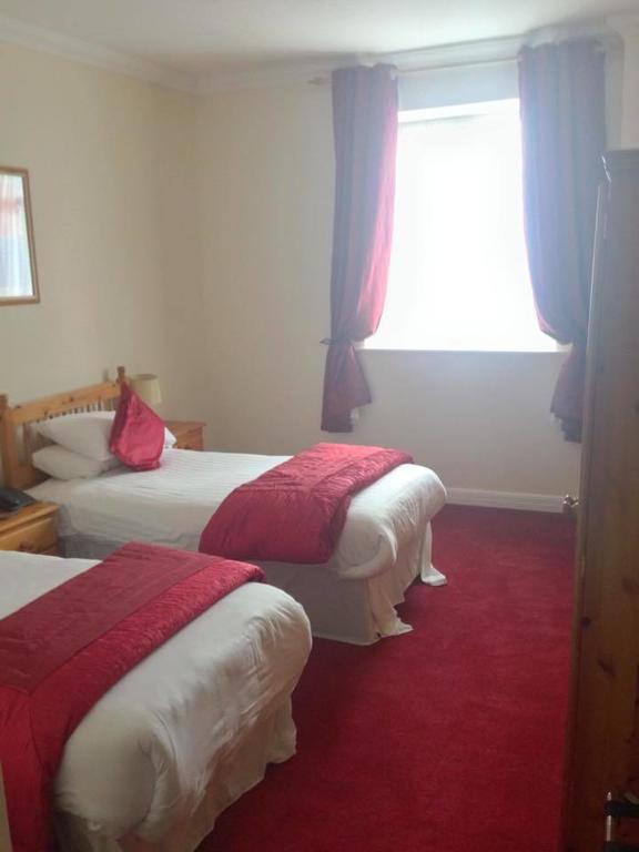 The Western Hotel Claremorris Ruang foto
