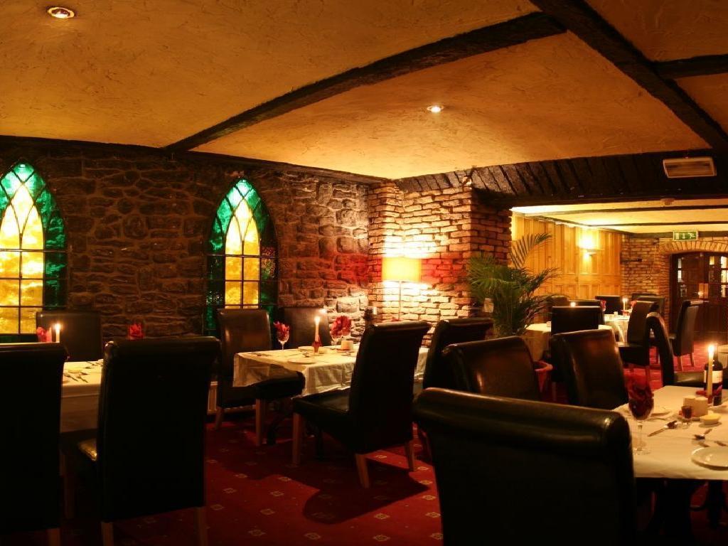 The Western Hotel Claremorris Bagian luar foto
