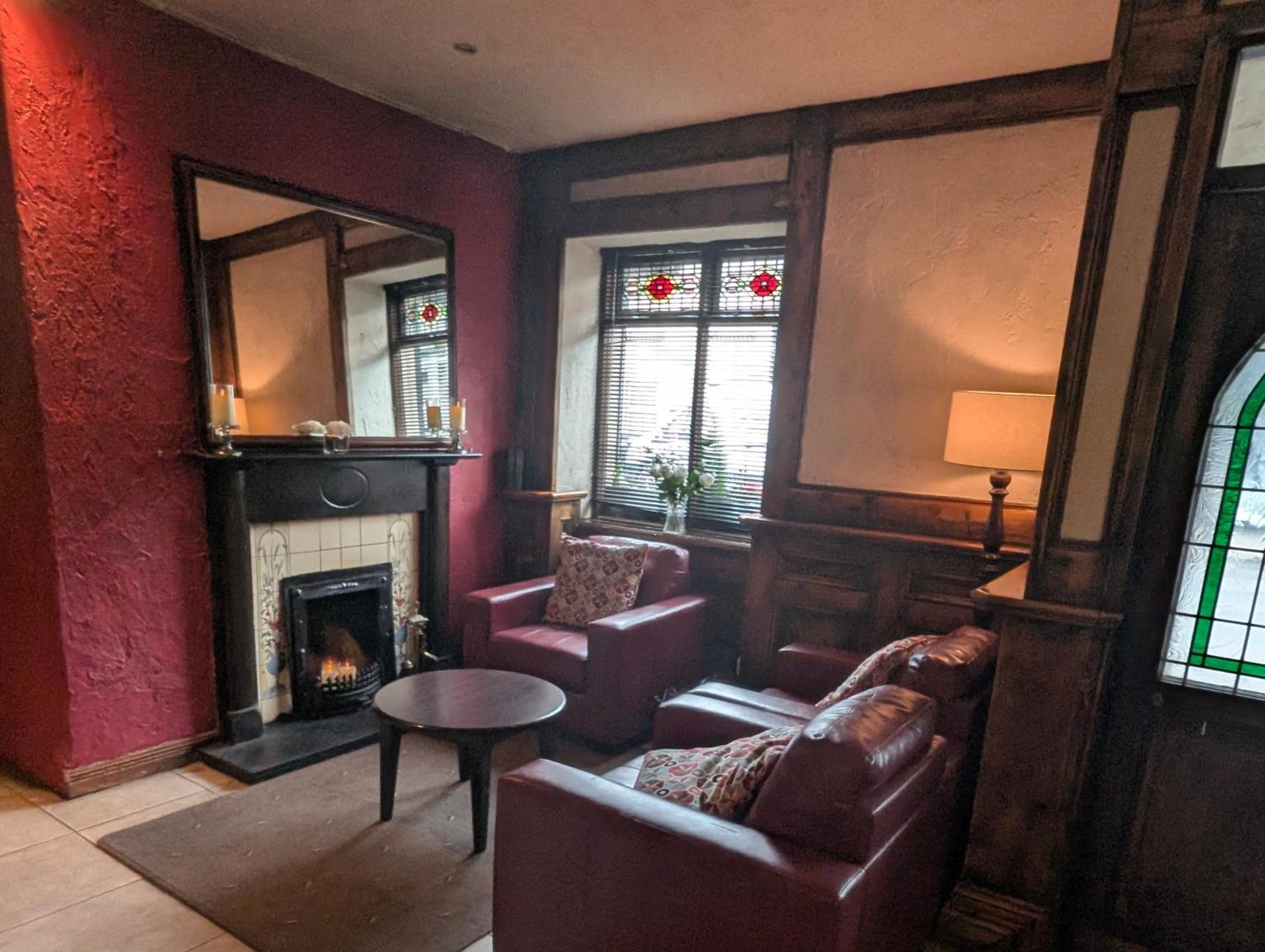 The Western Hotel Claremorris Bagian luar foto